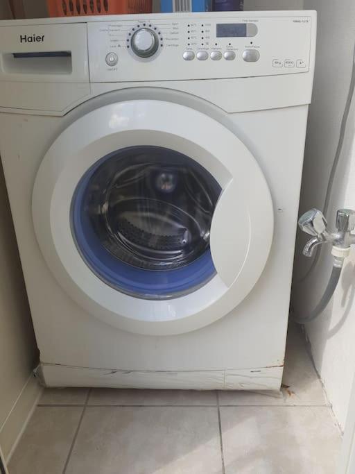 Perfect Tourist Accommodation In Bugibba Square! 圣保罗湾城 外观 照片